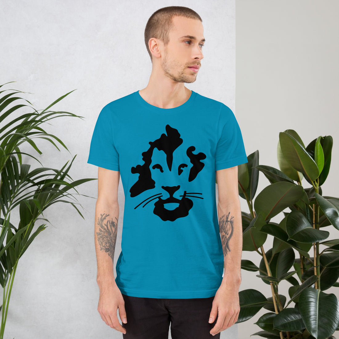 Lion T-Shirt