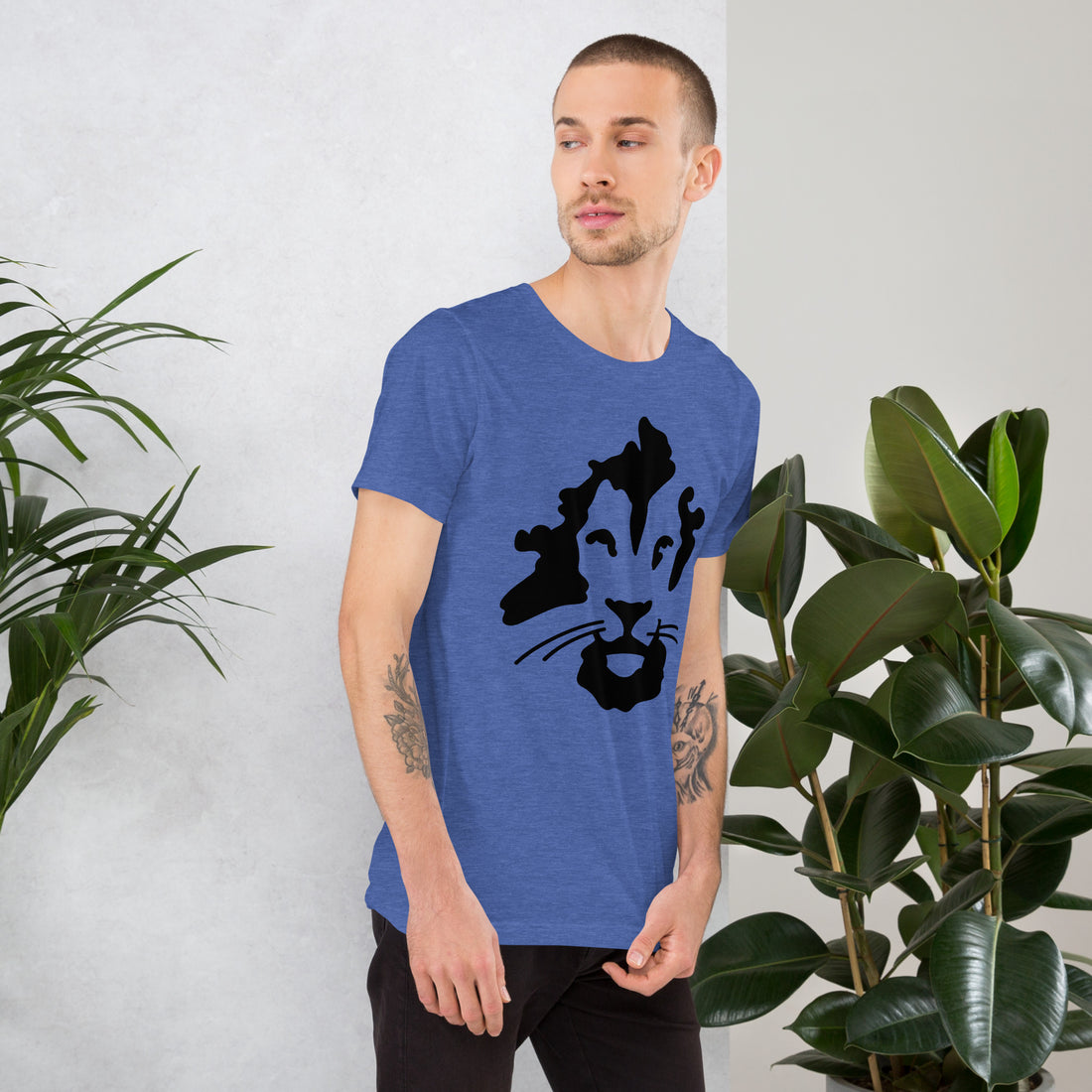 Lion T-Shirt